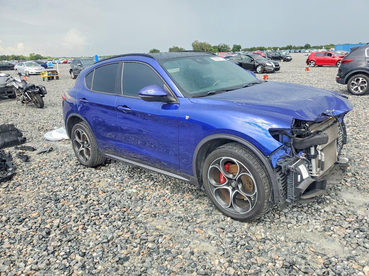 2022 Alfa Romeo Stelvio Ti - Фото 4