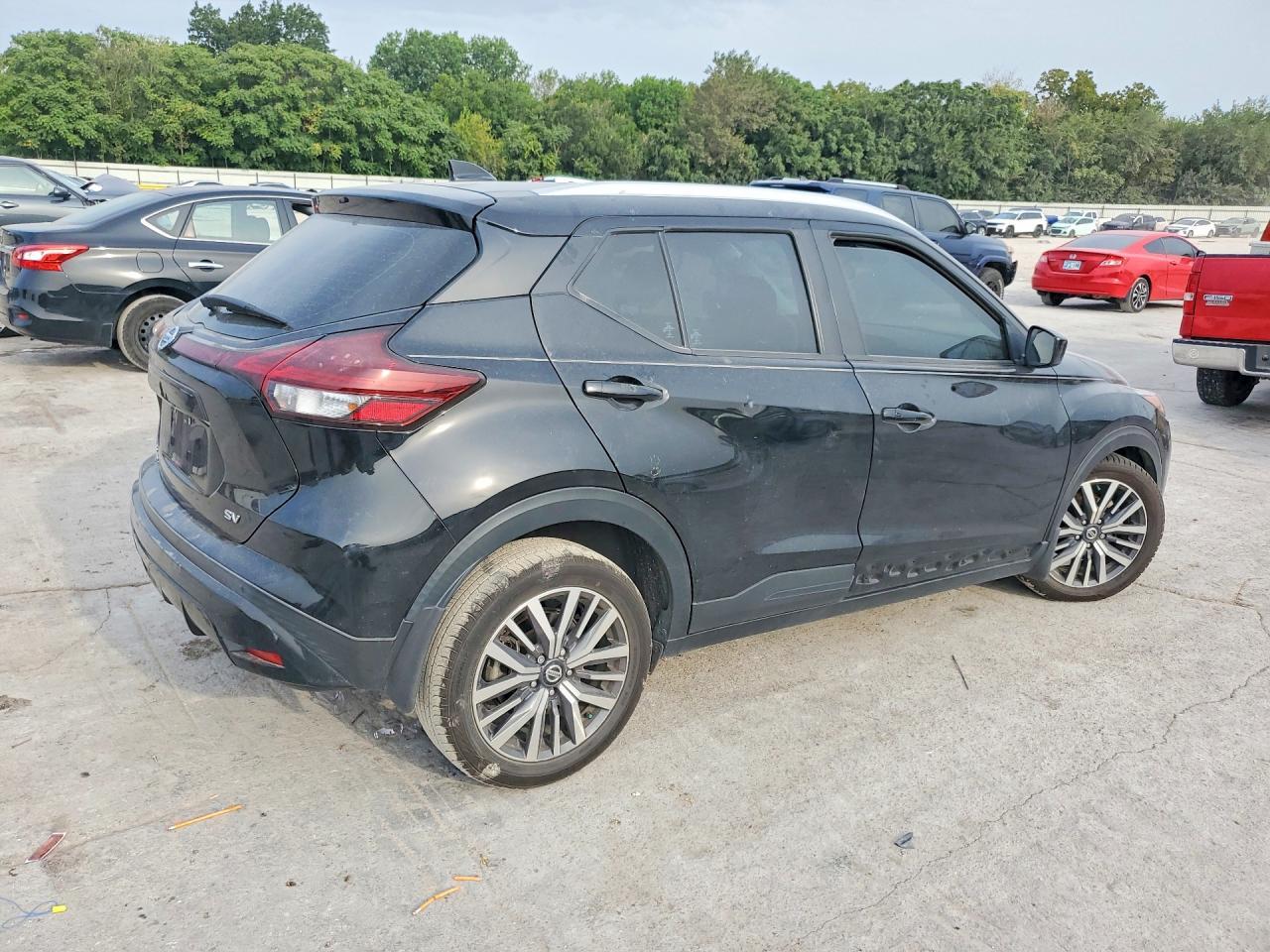 2021 Nissan Kicks Sv - Фото 3