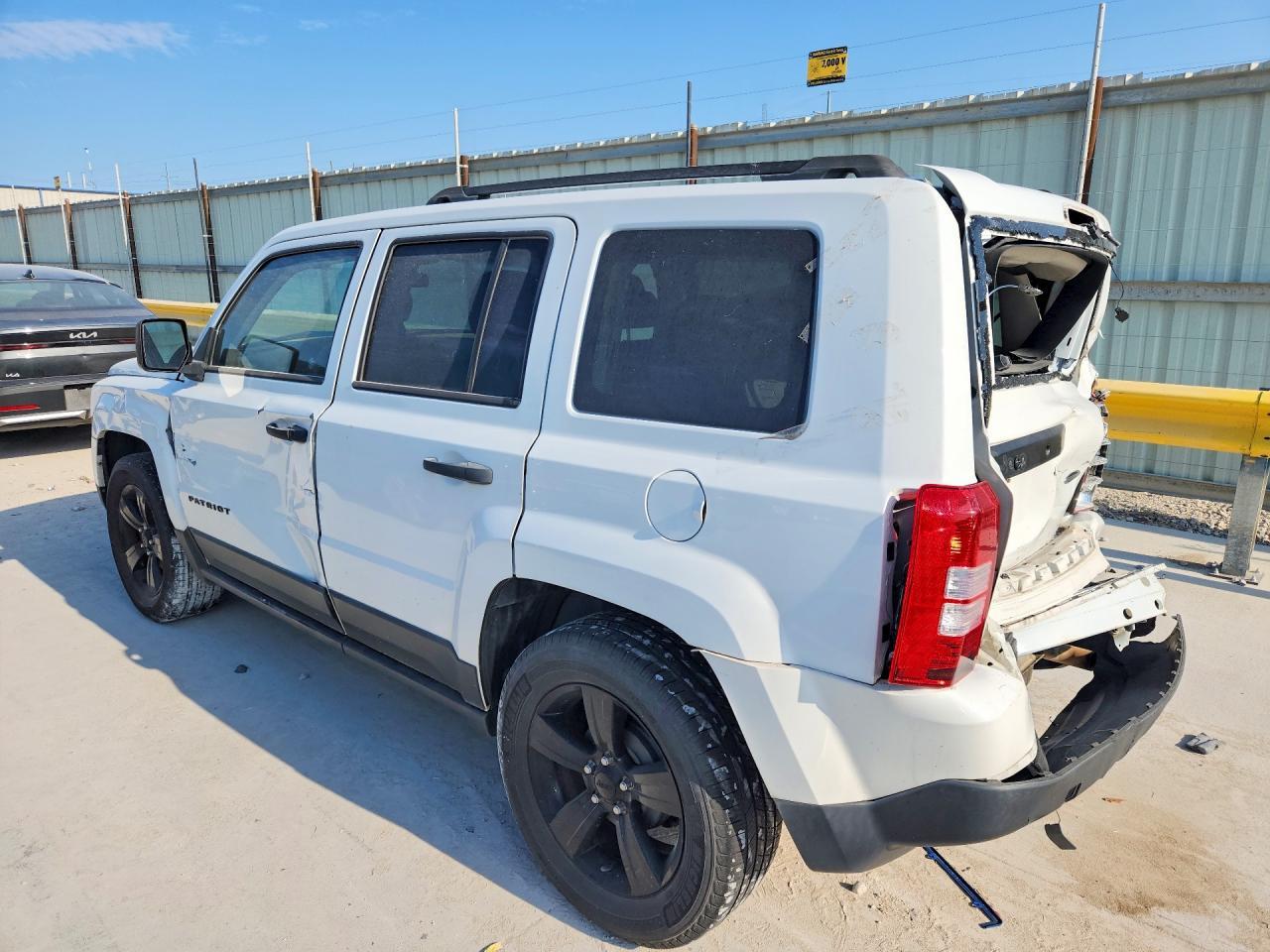 2015 Jeep Patriot Sport - Фото 2
