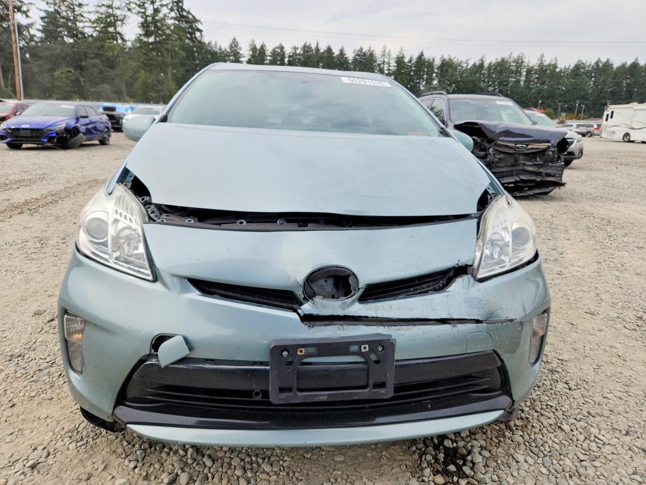 2015 Toyota Prius Three - Фото 5