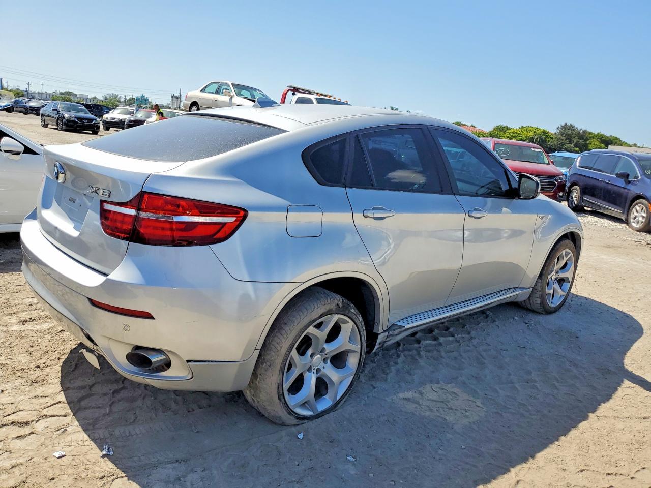 2014 BMW X6 xDrive35I - Image 3