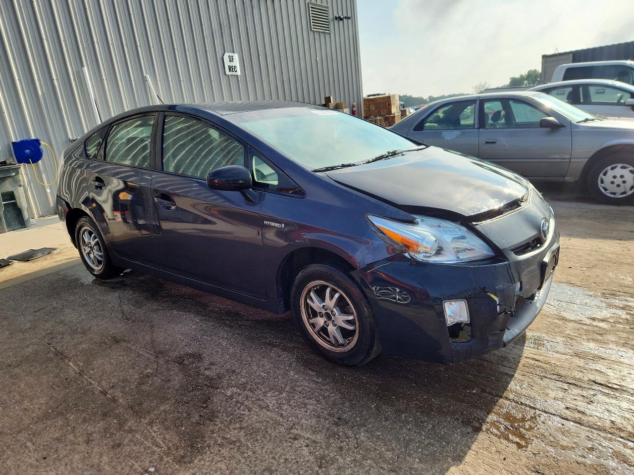 2010 Toyota Prius Iii - Фото 4