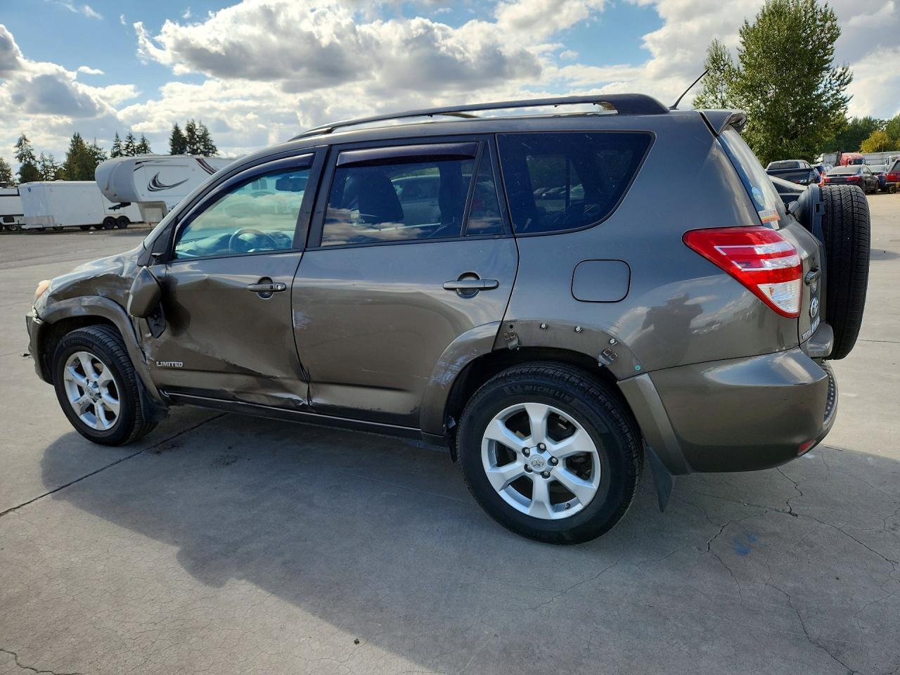 2010 Toyota Rav4 Limited - Фото 2