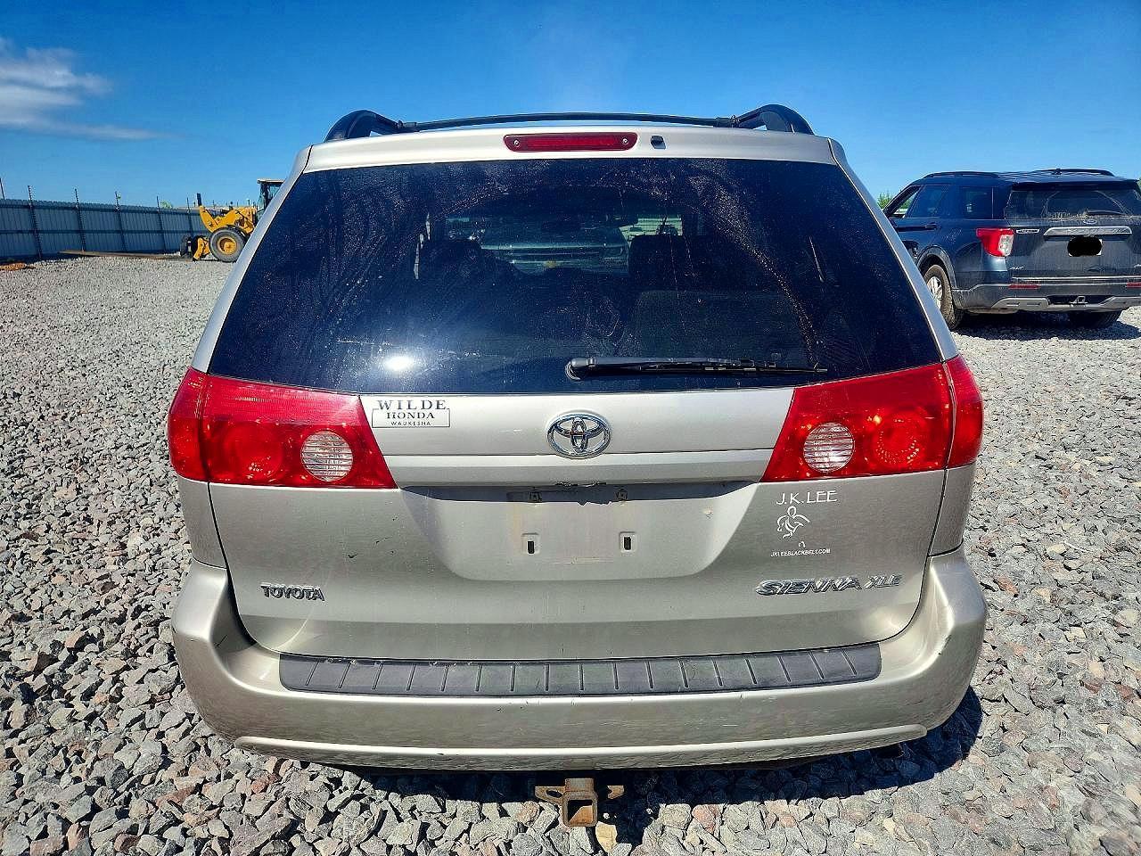 2008 Toyota Sienna Xle - Image 6