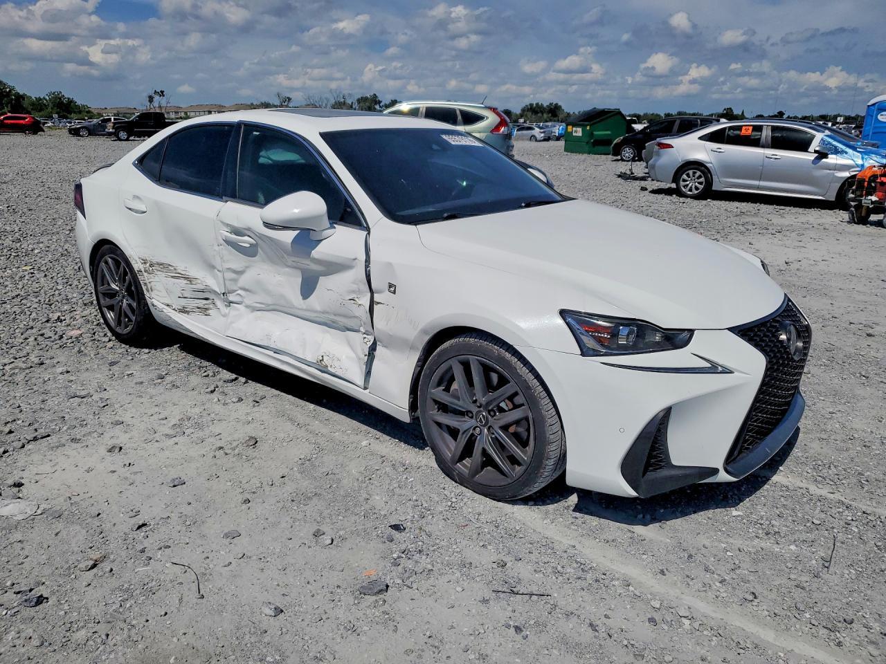 2019 Lexus Is 300 - Фото 4