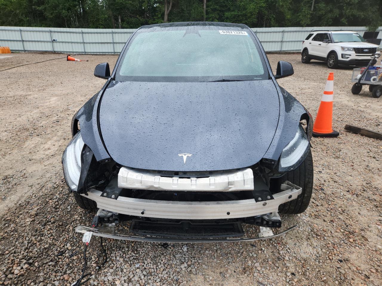 2023 Tesla Model Y - Image 5