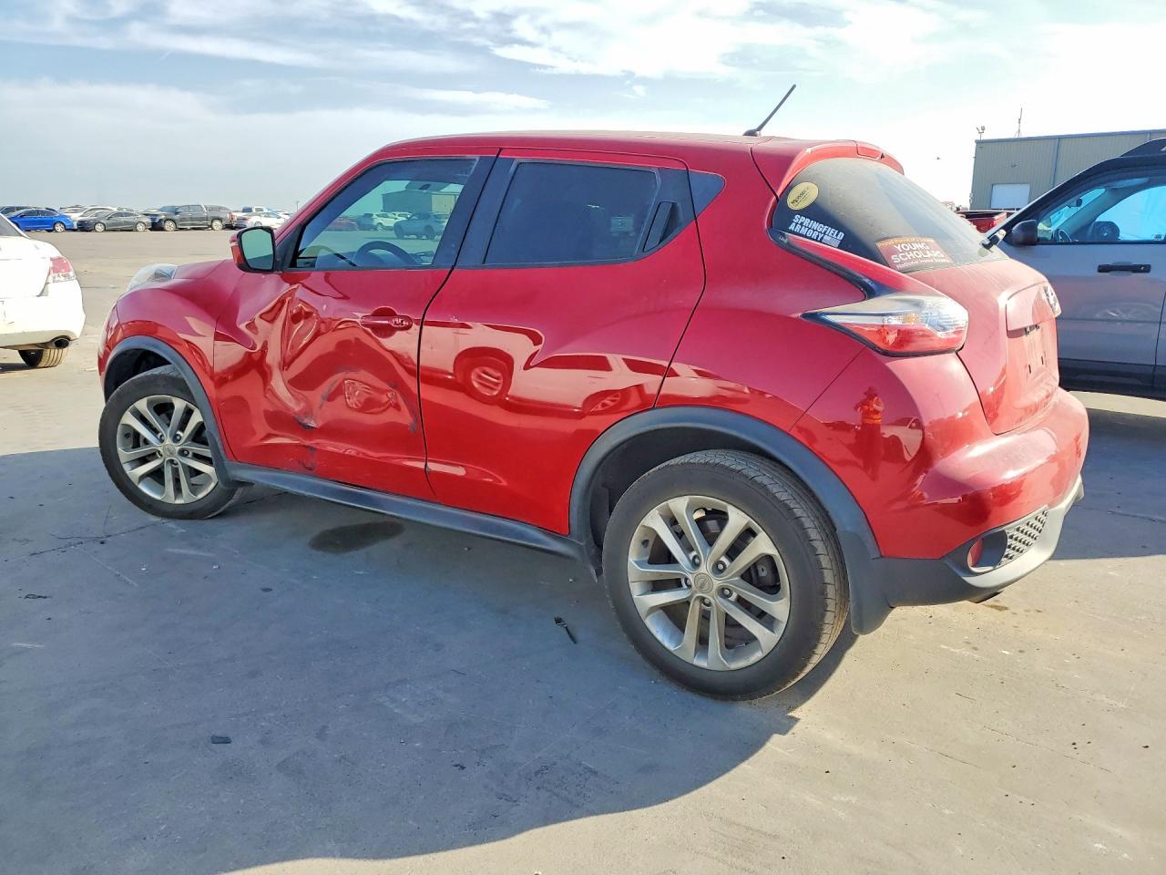 2015 Nissan Juke S - Фото 2