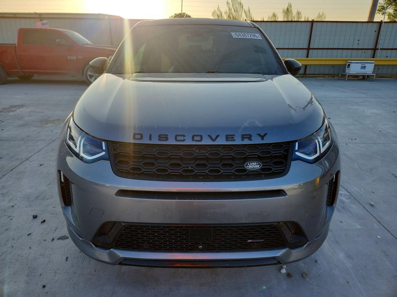 2022 Land Rover Discovery Sport S R-Dynamic - Фото 5