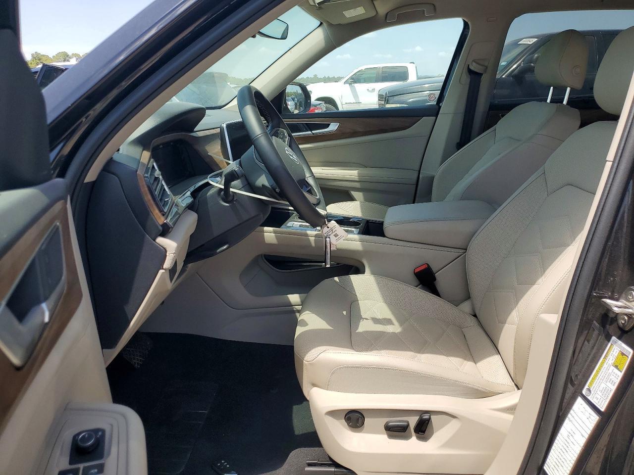 2025 Volkswagen Atlas Se - Фото 7