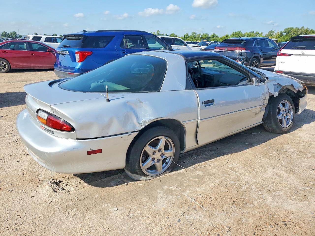 1997 Chevrolet Camaro Z28 - Фото 3