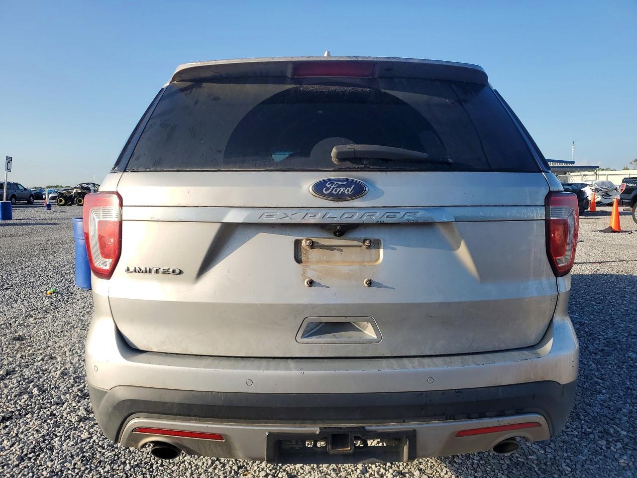 2017 Ford Explorer Limited - Фото 6