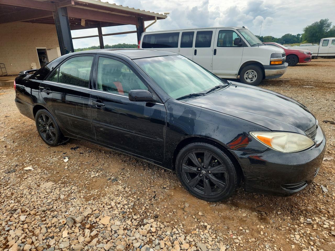 2003 Toyota Camry Le - Image 4