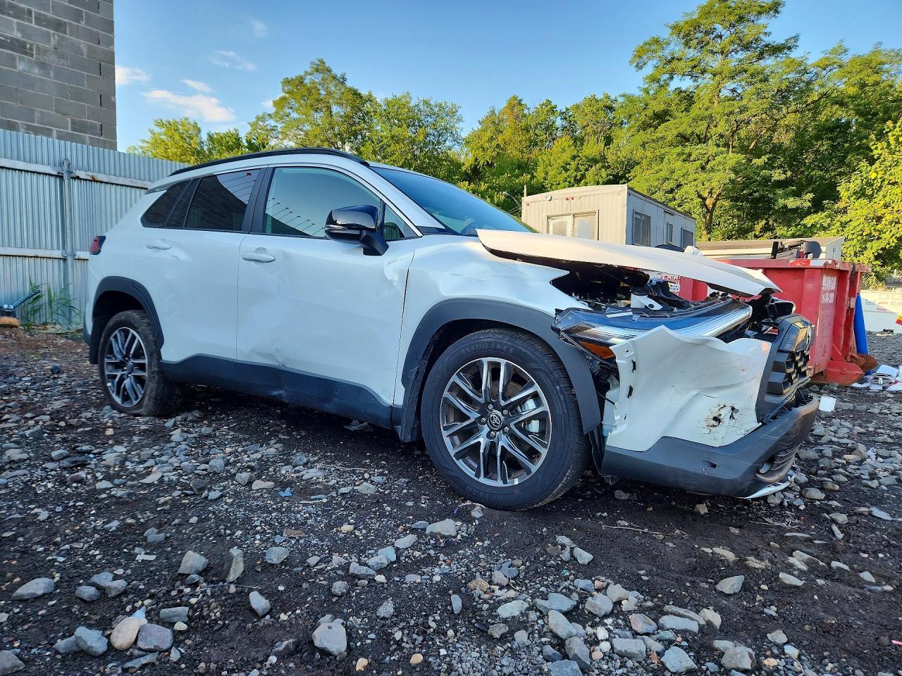 2026 Toyota Corolla Cross Xle - Image 4