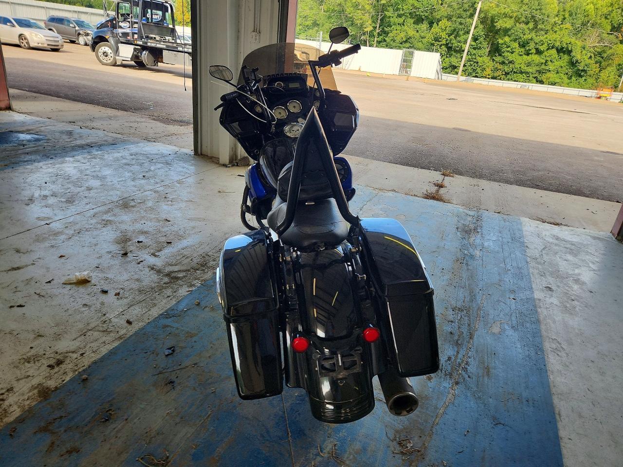 2012 Harley-Davidson Fltrx Road Glide Custom - Фото 4