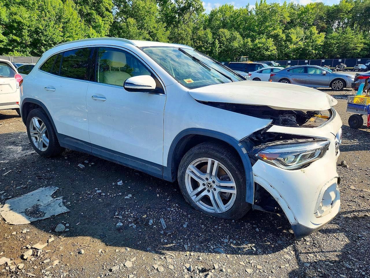 2021 Mercedes-Benz Gla 250 4Matic - Image 4