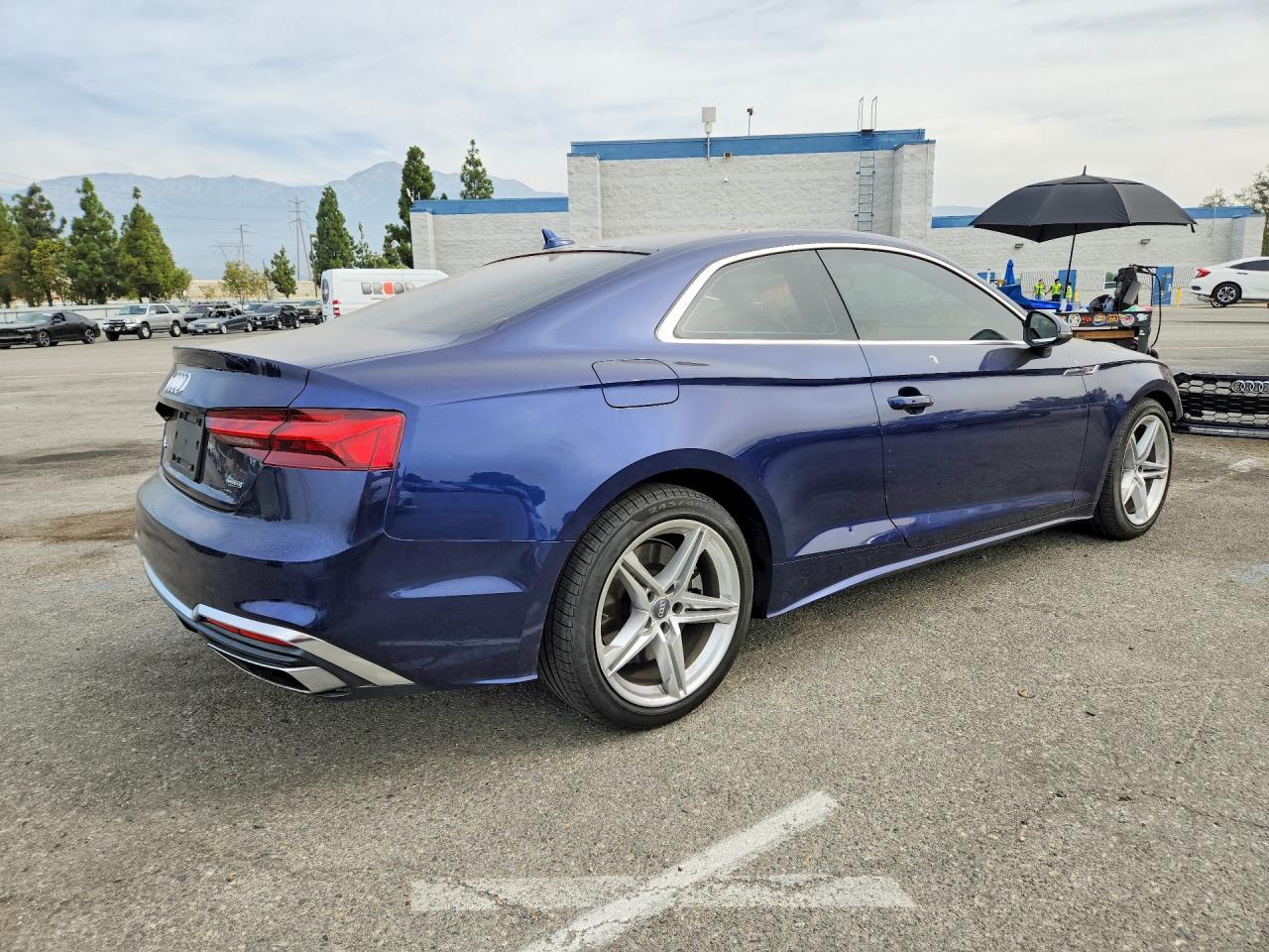 2020 Audi A5 Premium - Фото 3