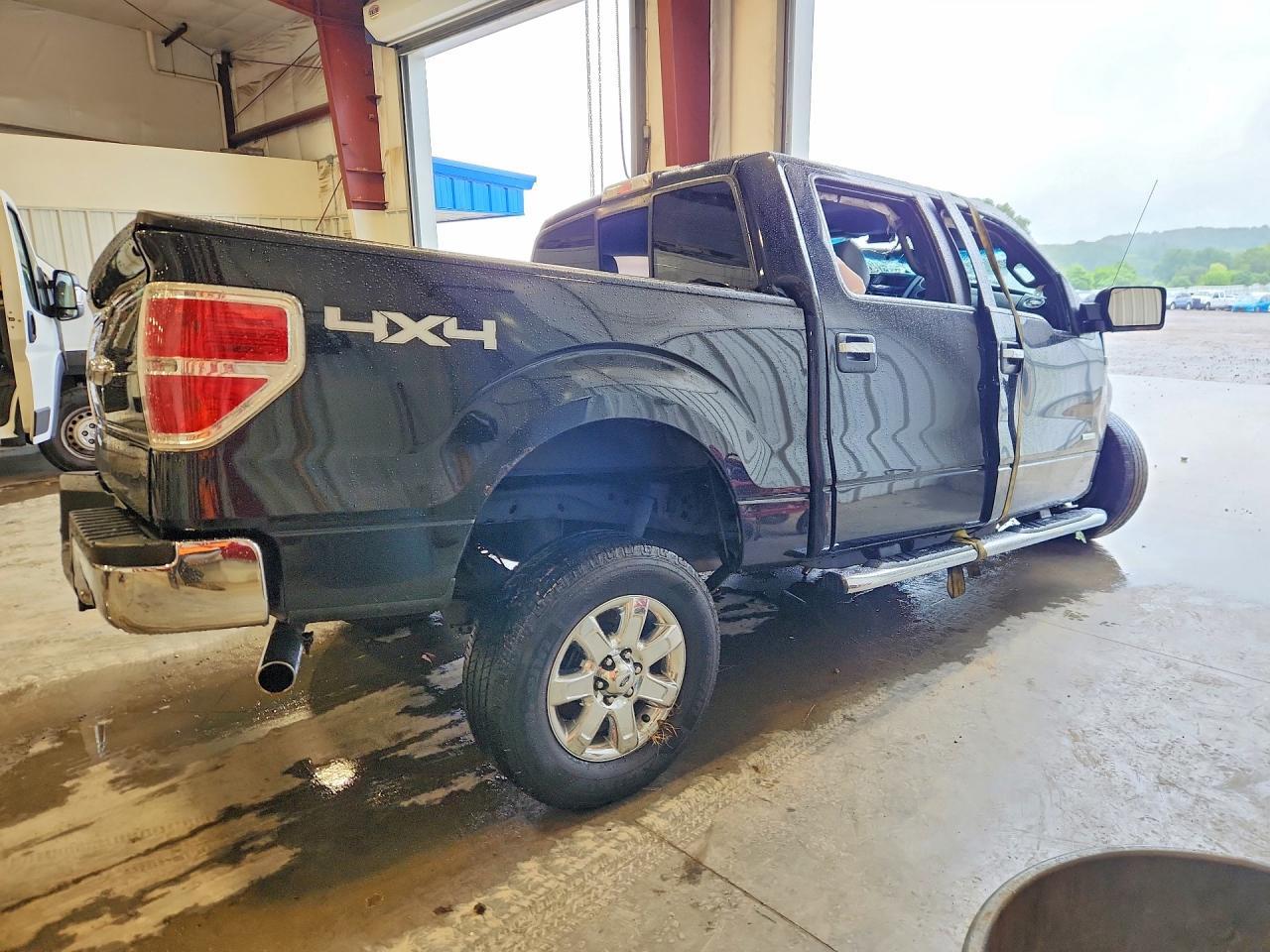 2014 Ford F150 Supercrew - Фото 3