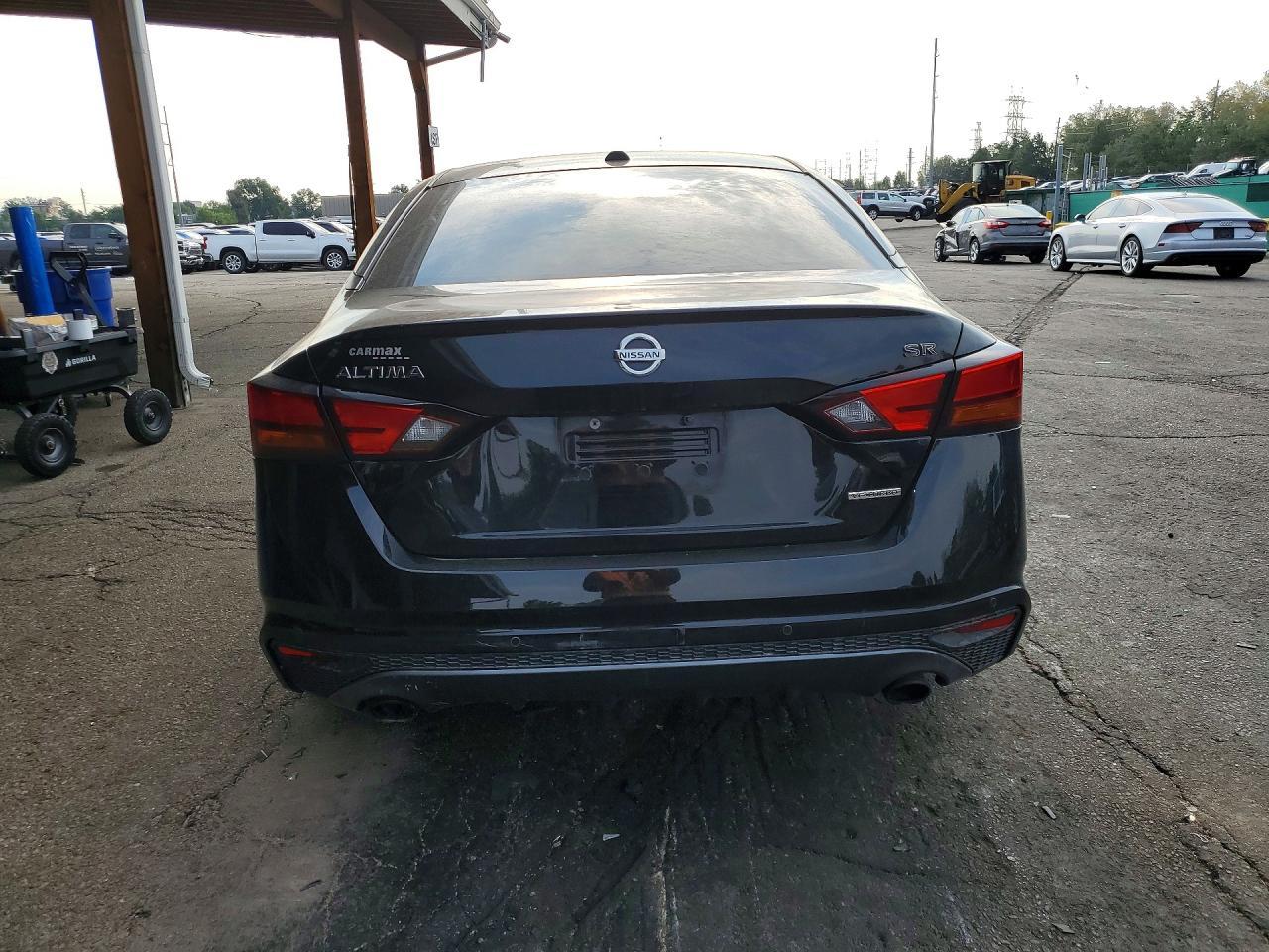 2020 Nissan Altima 2.0 Sr - Фото 6