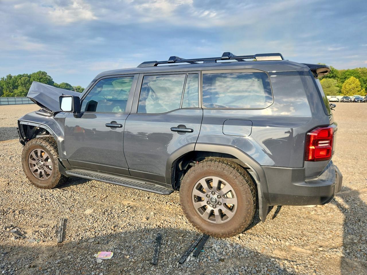 2026 Toyota Land Cruiser Base - Фото 2