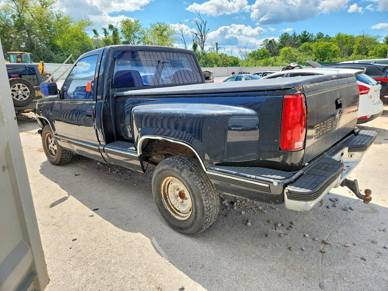 1992 Chevrolet Gmt-400 C1500 - Фото 2
