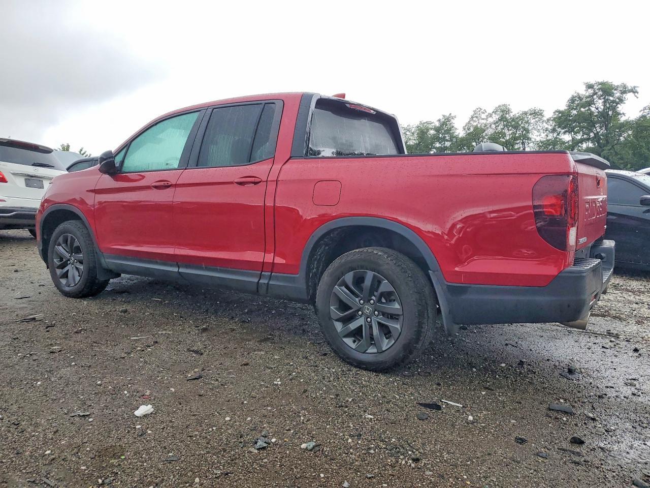 2025 Honda Ridgeline Sport - Фото 2