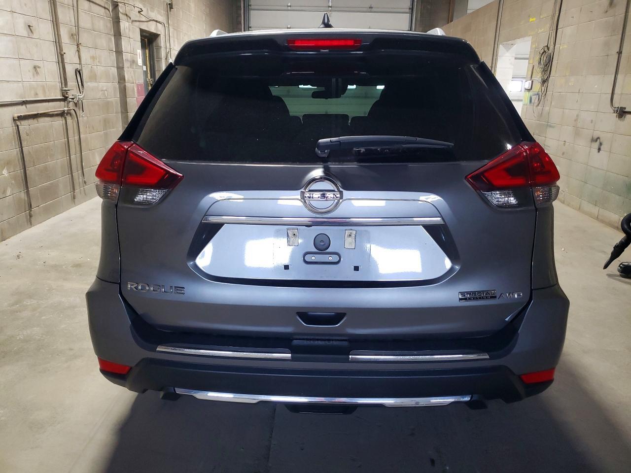 2019 Nissan Rogue S - Фото 6