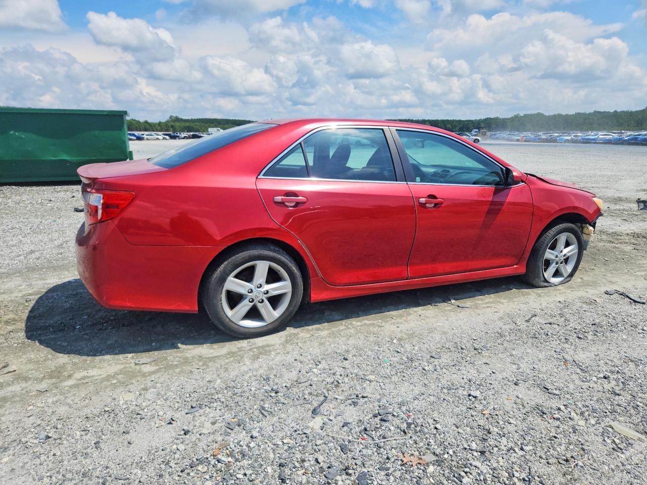 2013 Toyota Camry Se - Фото 3