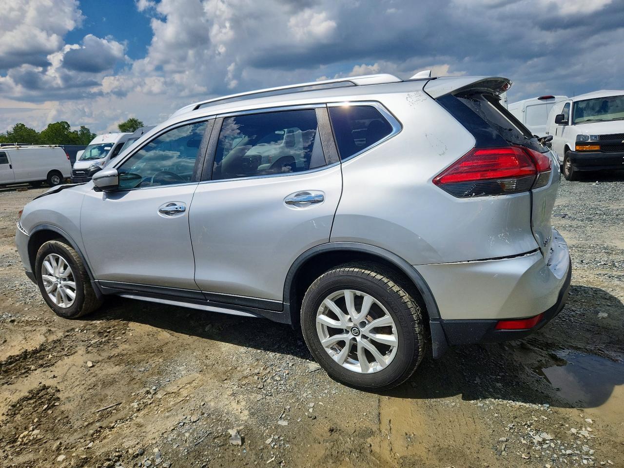 2017 Nissan Rogue Sv - Фото 2