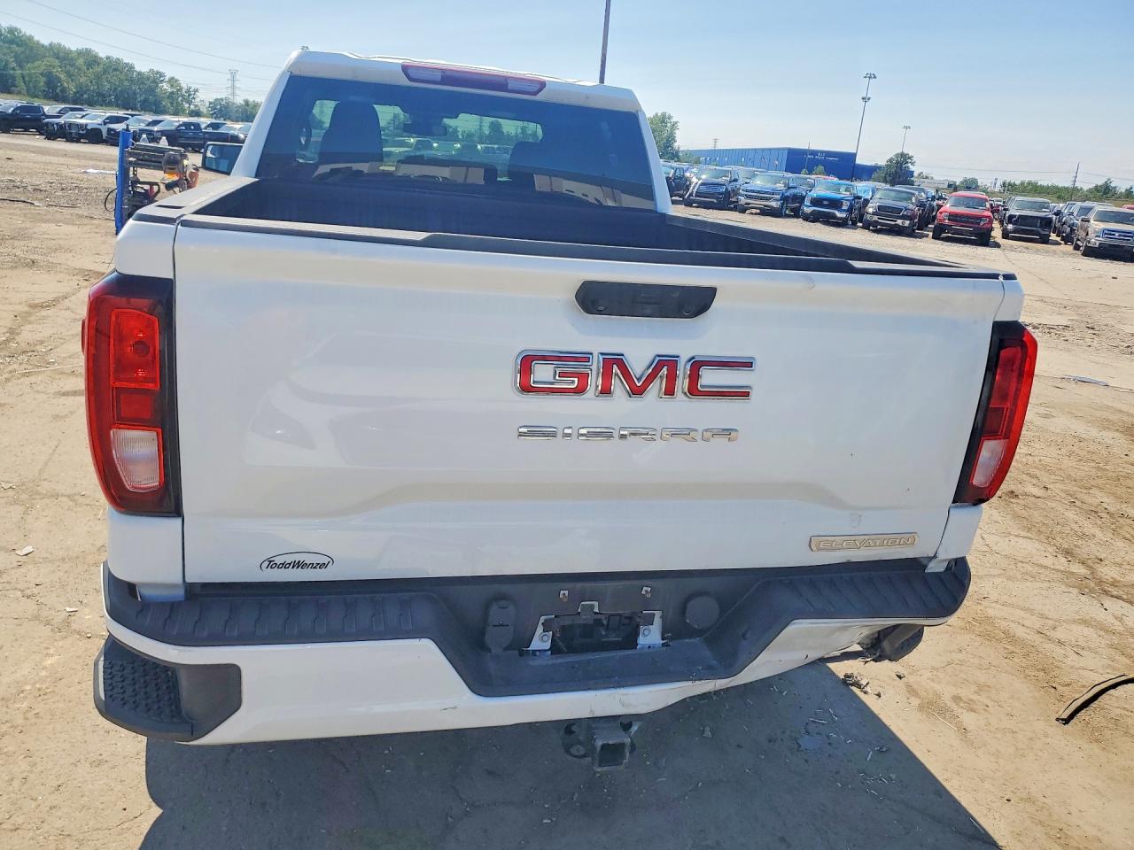 2024 GMC Sierra K1500 Elevation-L - Image 6
