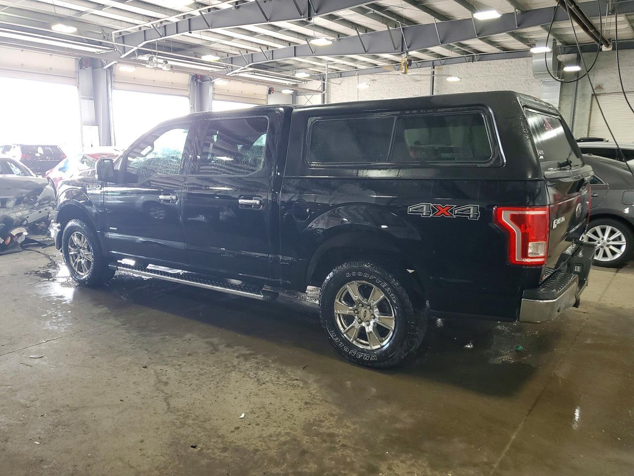 2016 Ford F150 Supercrew - Фото 2