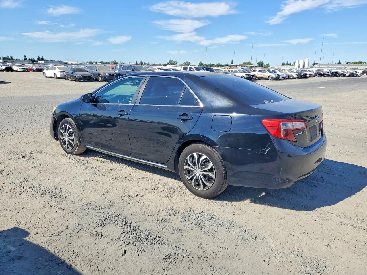 2012 Toyota Camry Le - Image 2