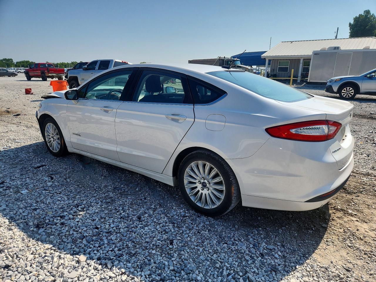 2015 Ford Fusion Se Hybrid - Фото 2