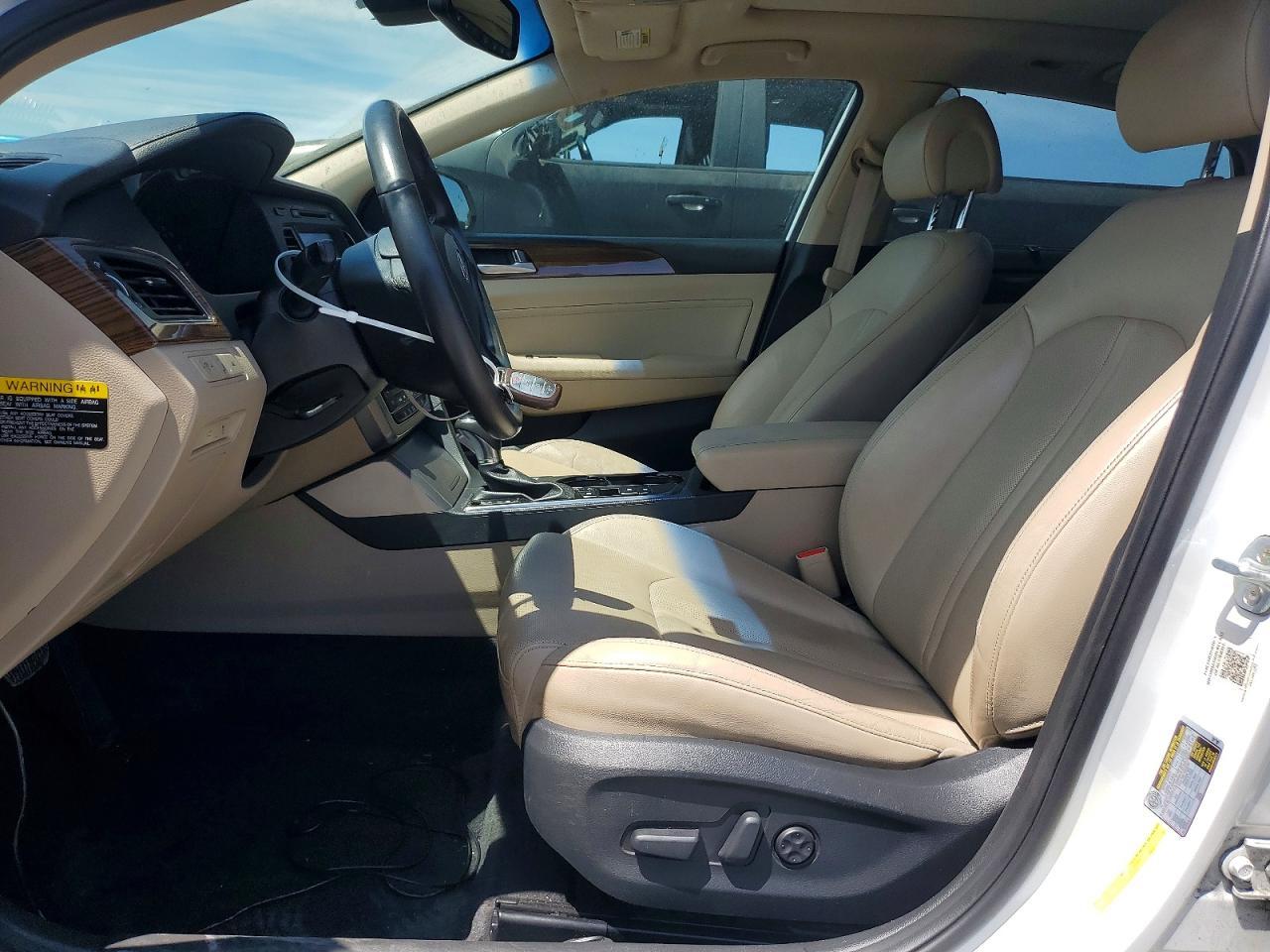 2017 Hyundai Sonata Hybrid Limited - Image 7