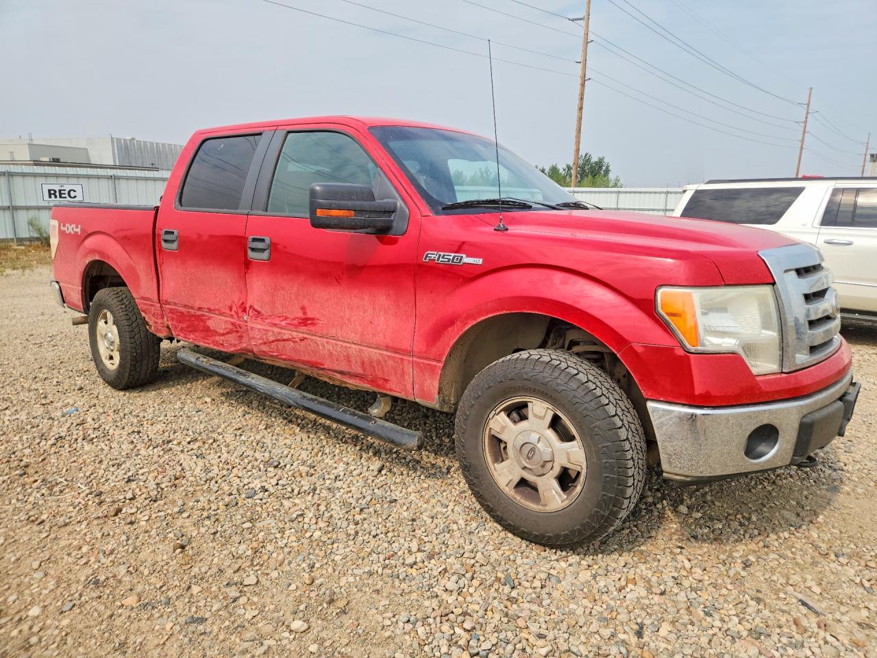 2010 Ford F150 Supercrew - Image 4