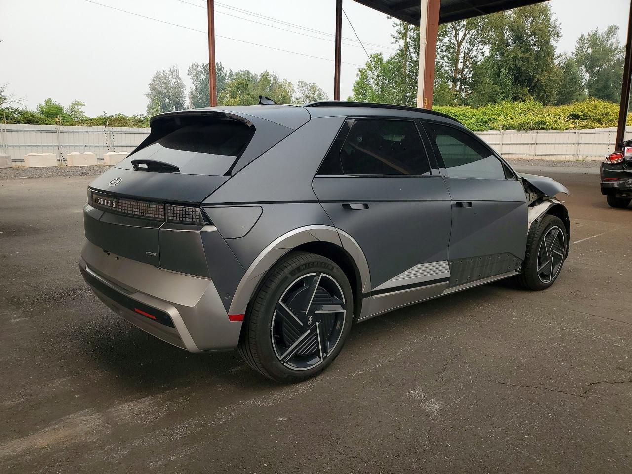 2025 Hyundai Ioniq 5 Limited - Фото 3