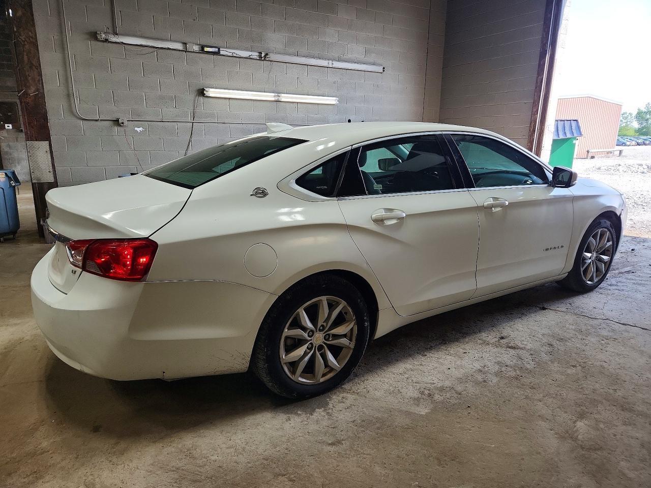 2017 Chevrolet Impala Lt - Фото 3