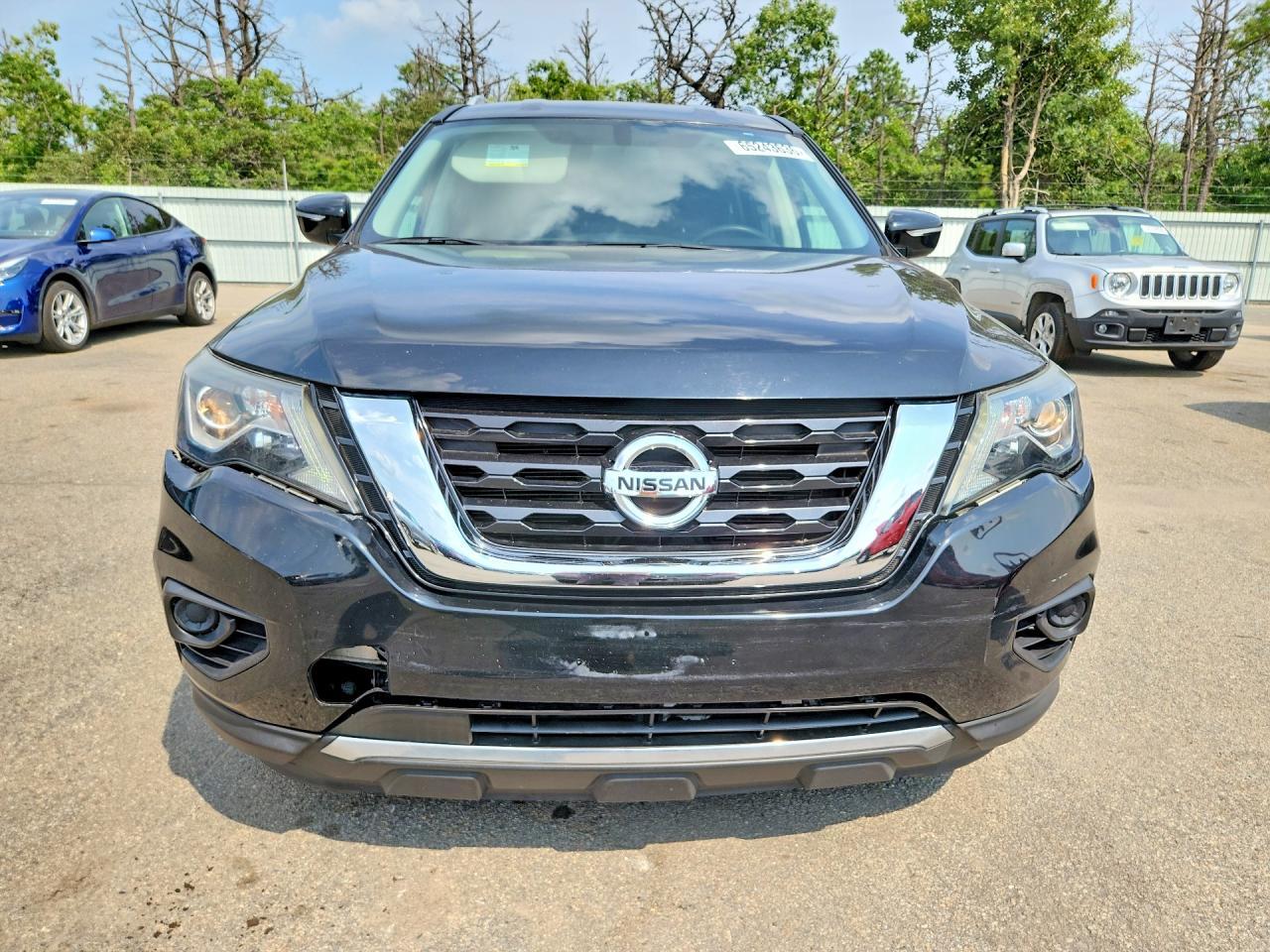 2020 Nissan Pathfinder S - Фото 5