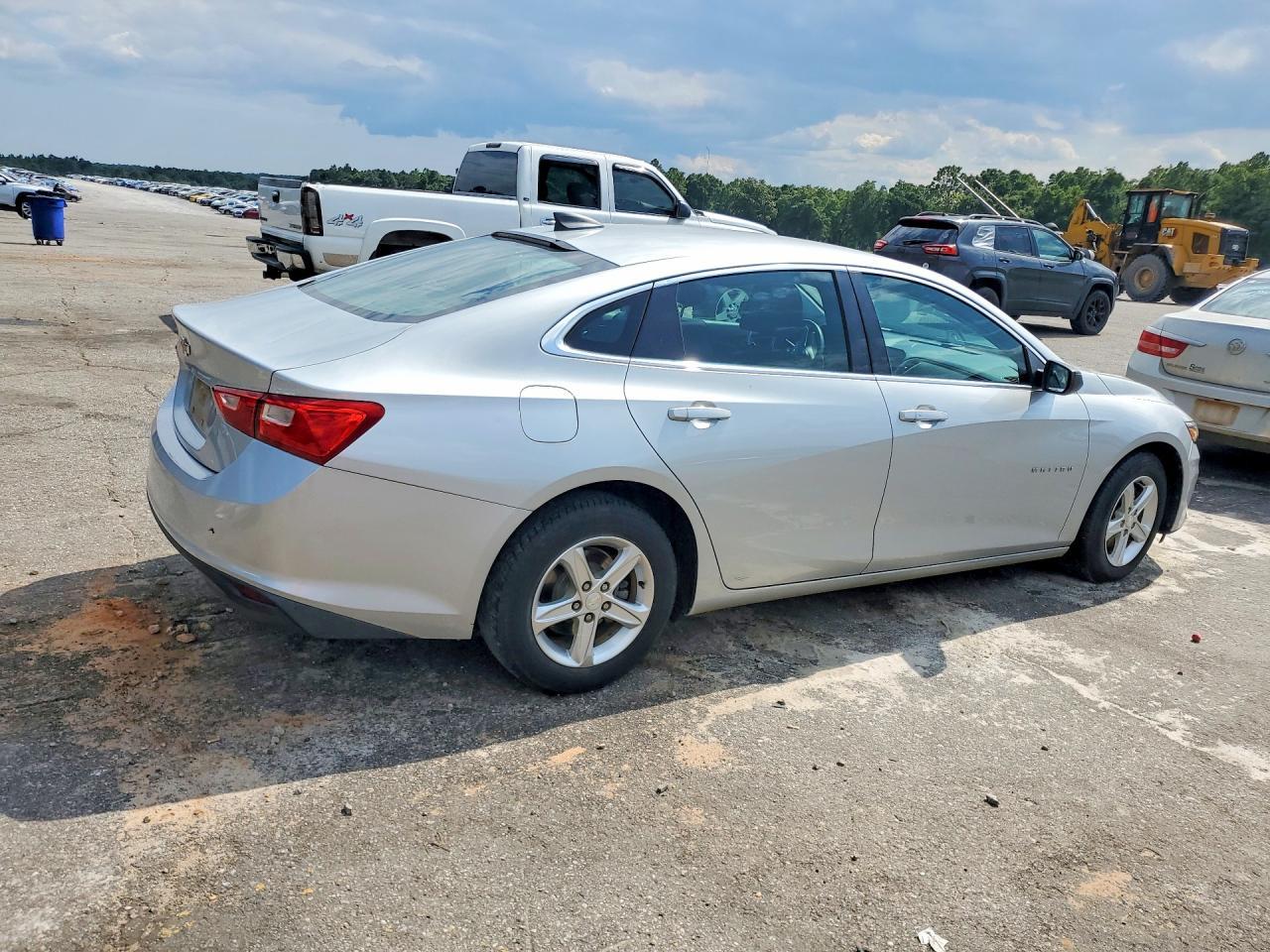 2019 Chevrolet Malibu Ls - Фото 3