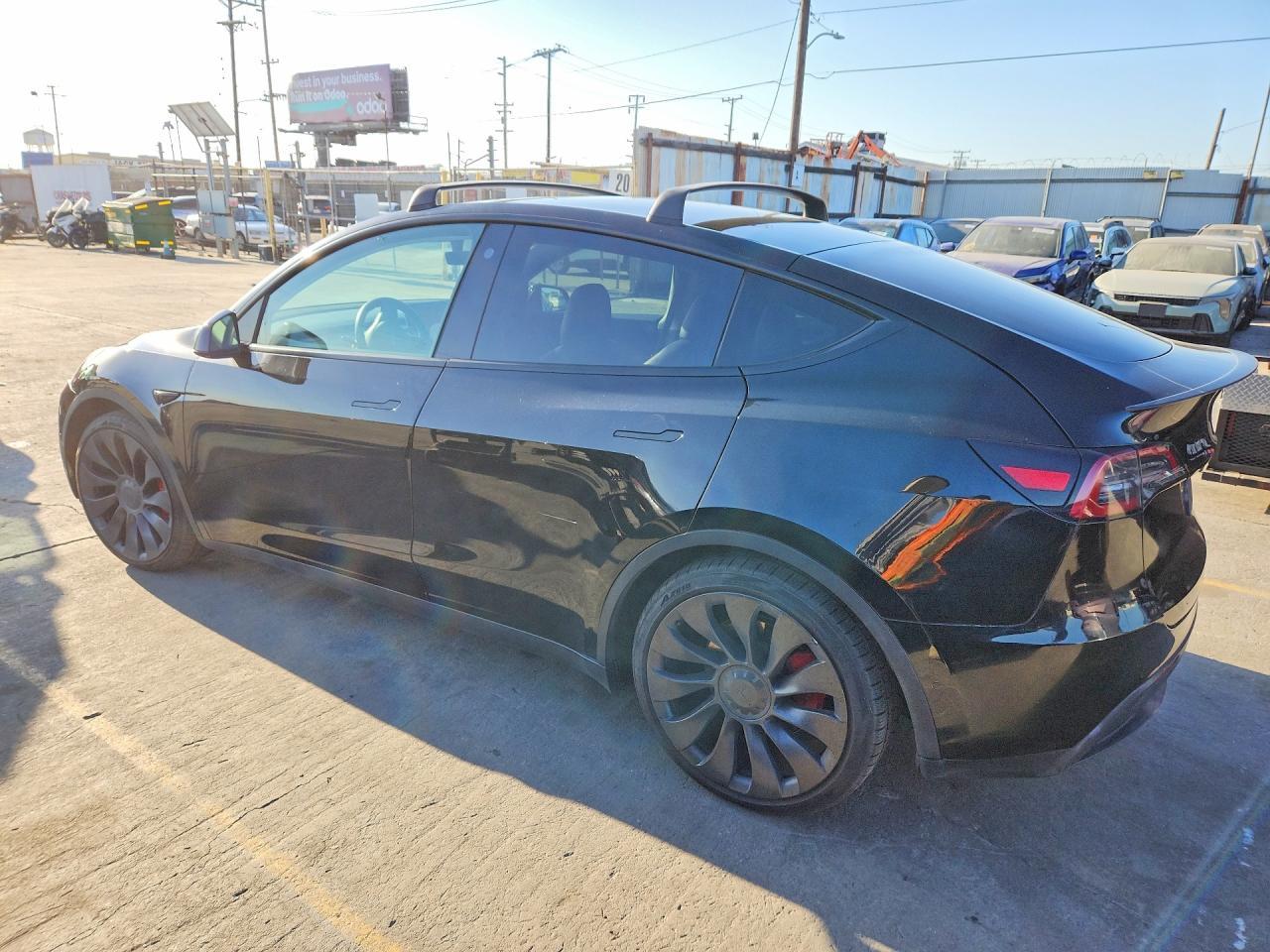 2021 Tesla Model Y - Image 2