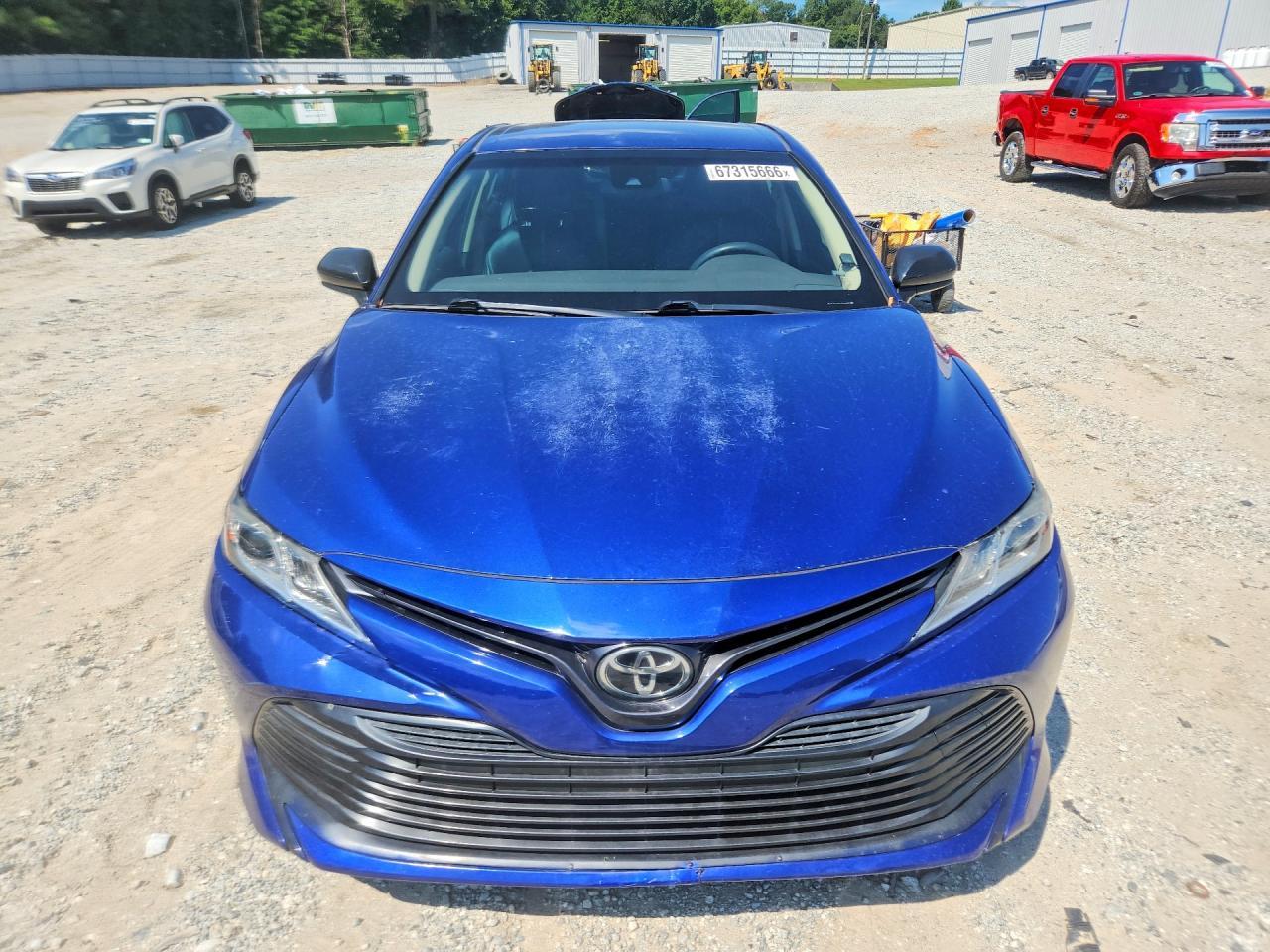2018 Toyota Camry Le - Image 5