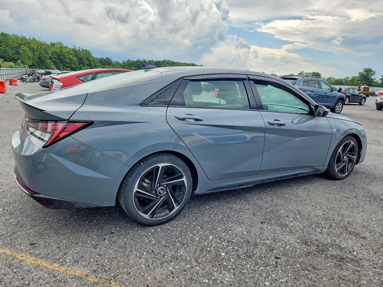 2022 Hyundai Elantra N Line - Фото 3