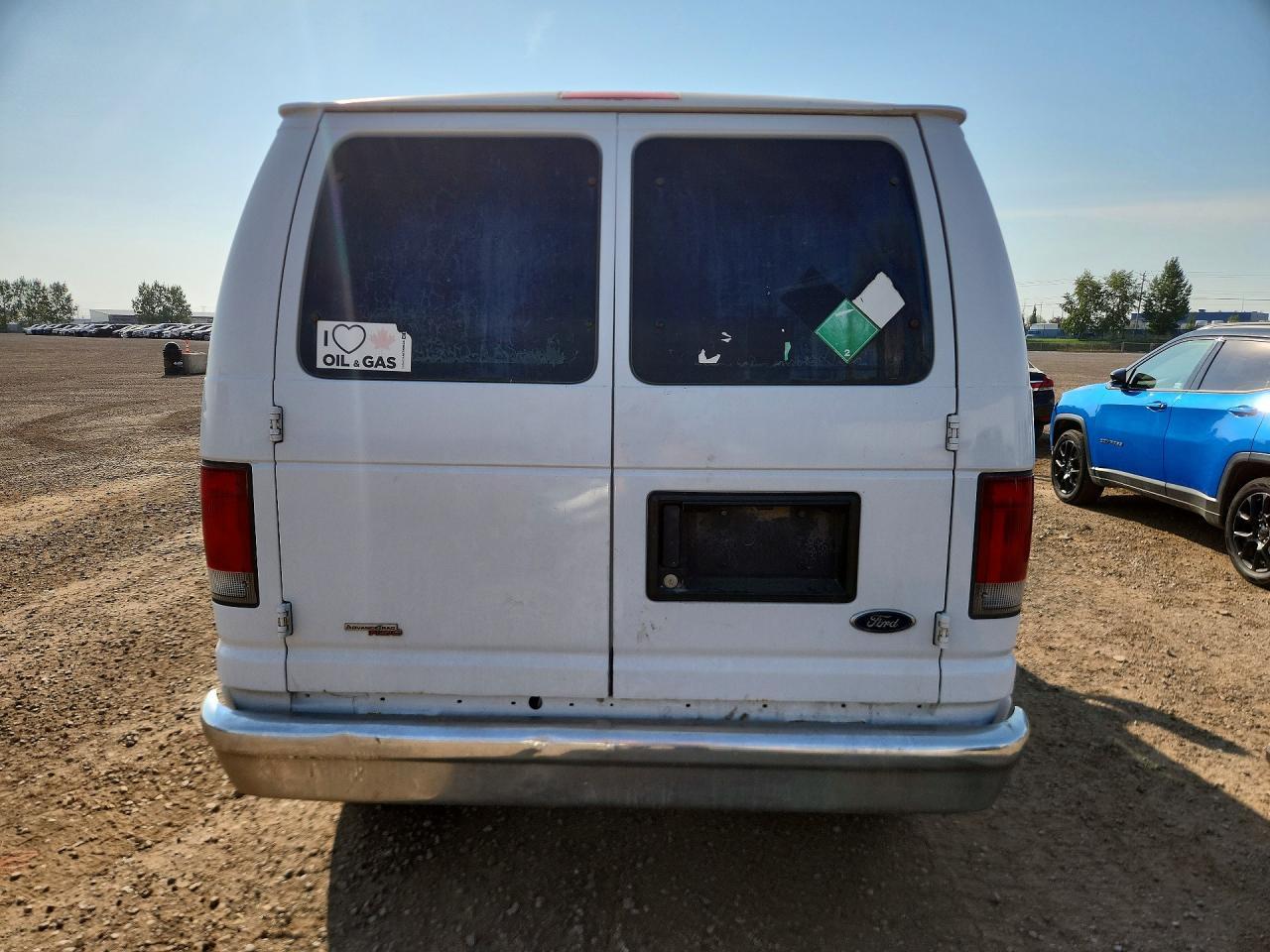 2013 Ford Econoline E250 Van - Фото 6