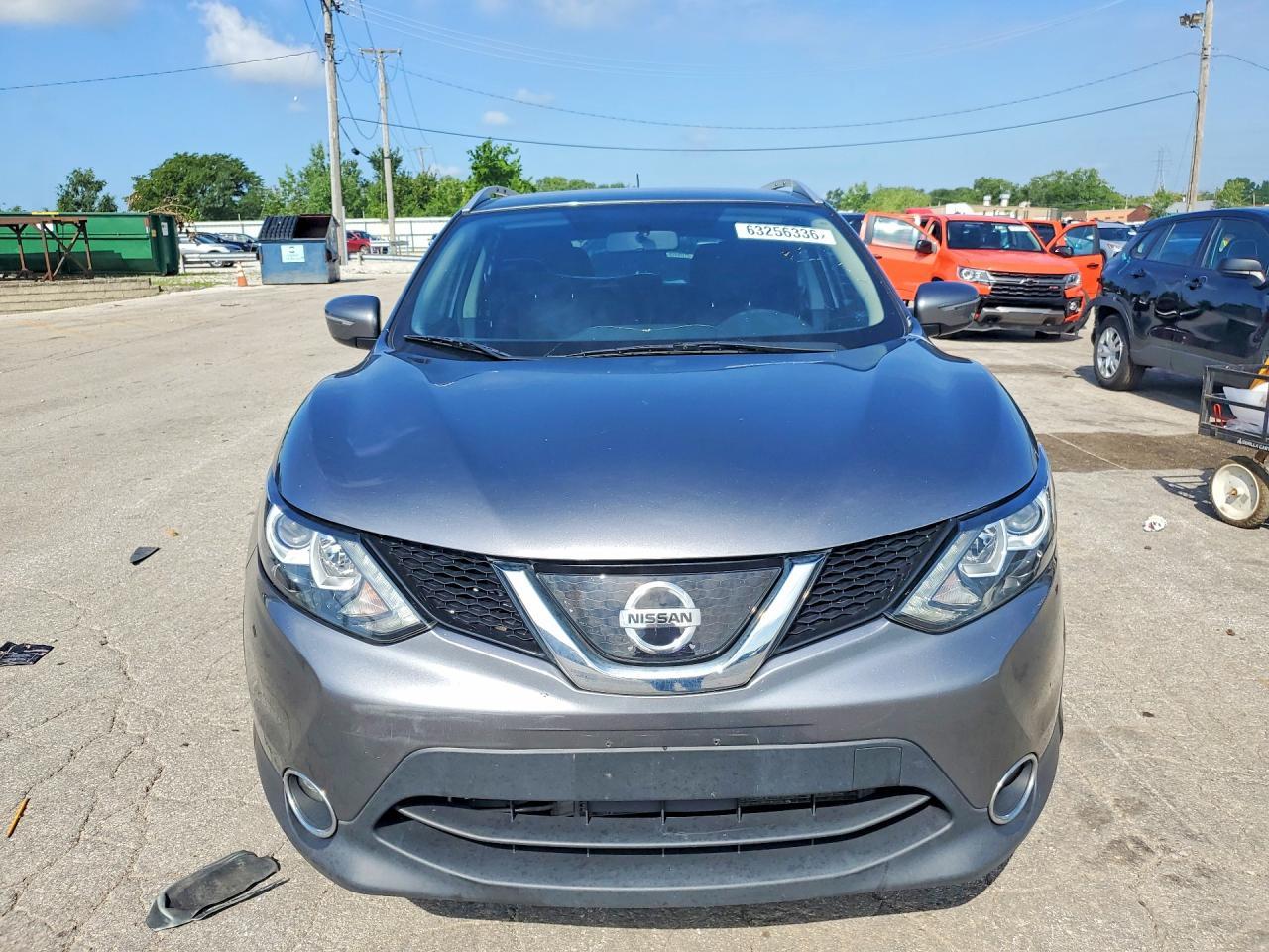 2018 Nissan Rogue Sport Awd Sv - Фото 5