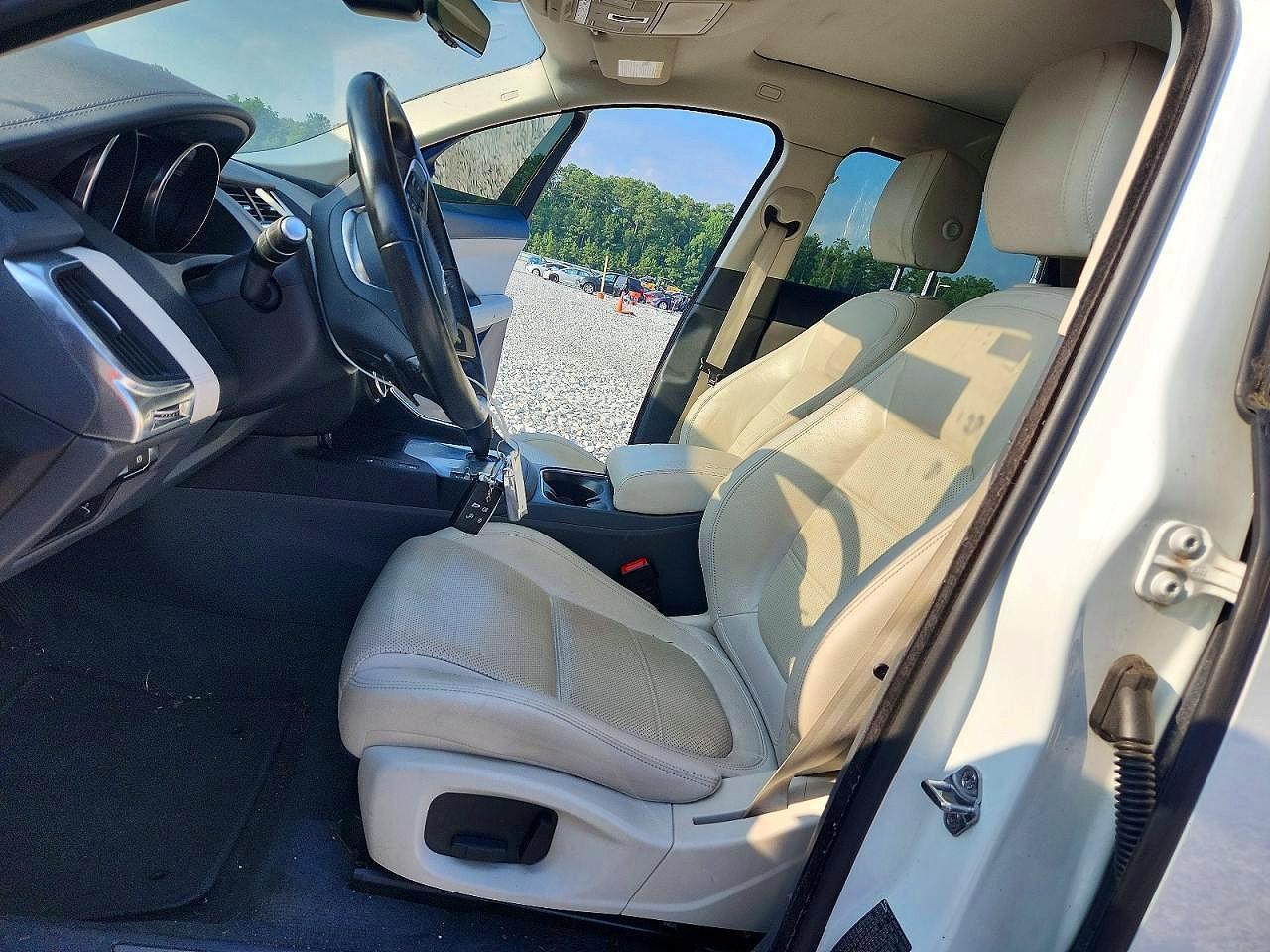 2019 Jaguar E-Pace S - Image 7