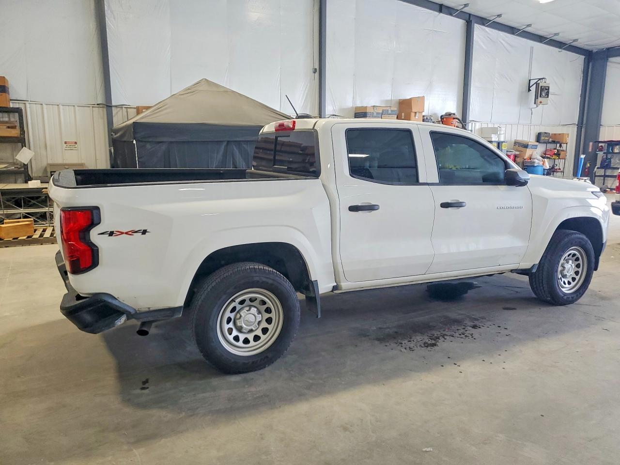 2023 Chevrolet Colorado - Image 3