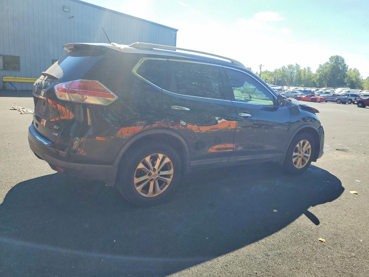 2014 Nissan Rogue S - Фото 3