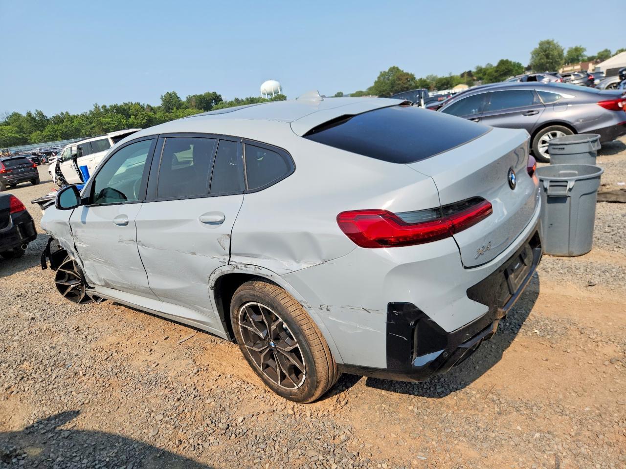 2023 BMW X4 xDrive30I - Image 2