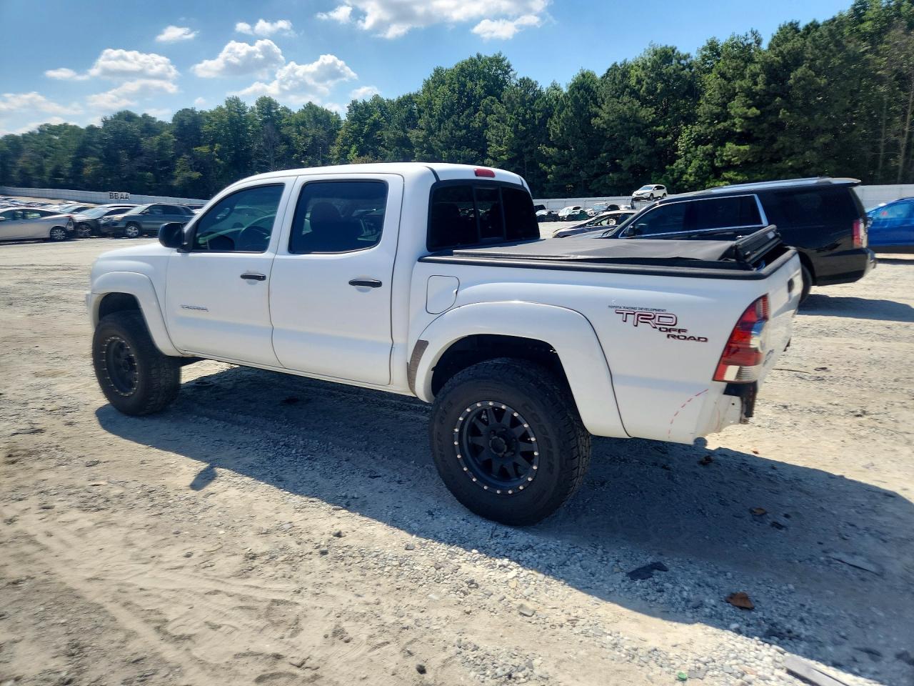 2011 Toyota Tacoma Double Cab Prerunner - Фото 2