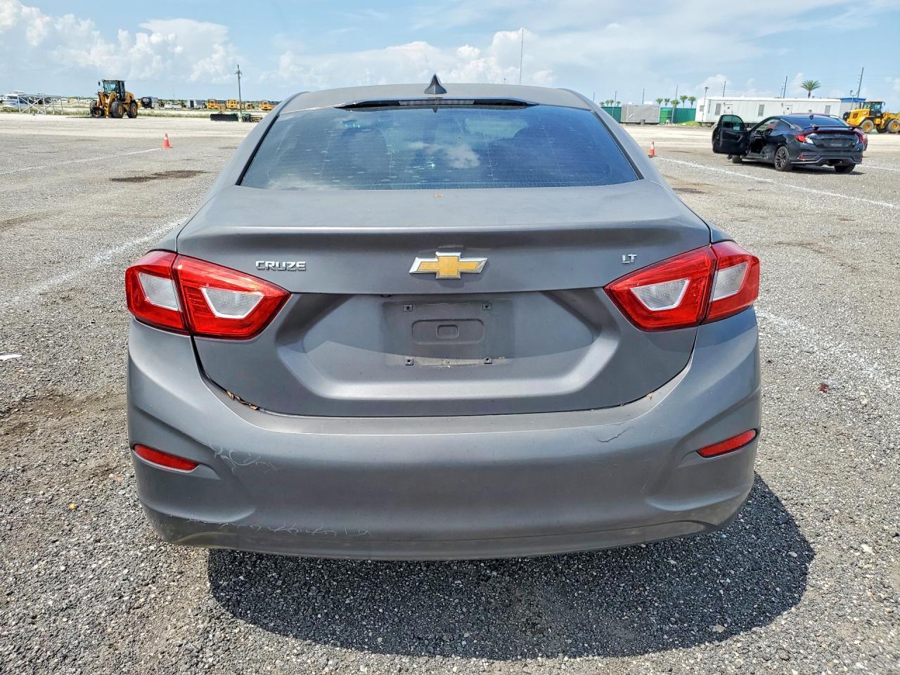 2019 Chevrolet Cruze Lt - Фото 6