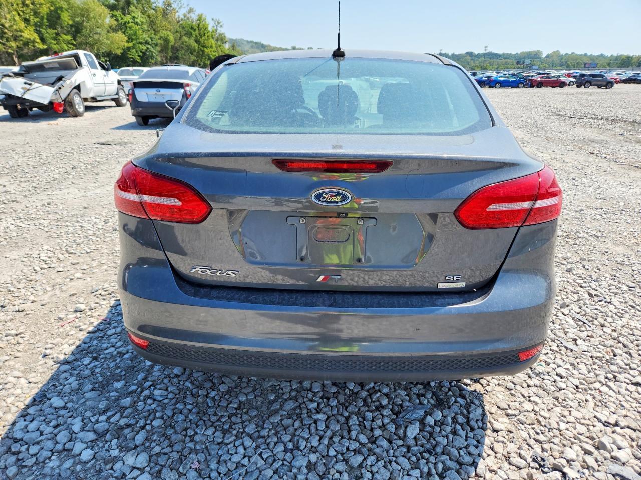2018 Ford Focus Se - Фото 6